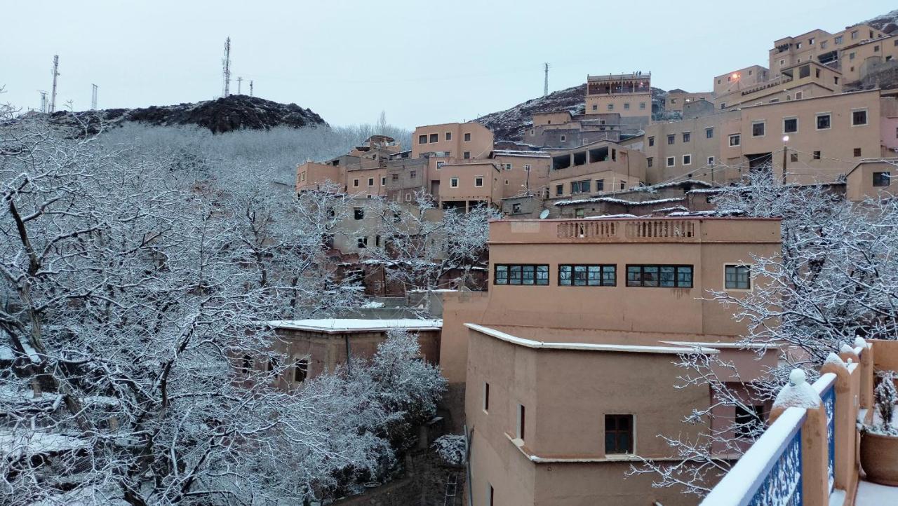 Riad Otos Views 伊姆利尔 外观 照片