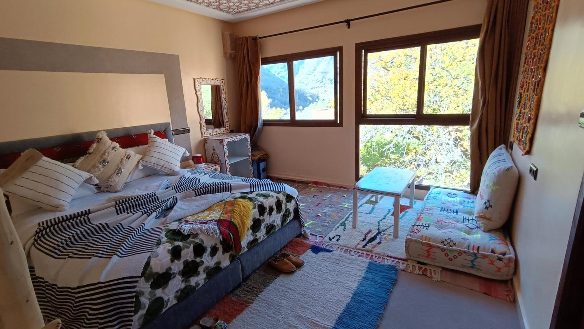 Riad Otos Views 伊姆利尔 外观 照片